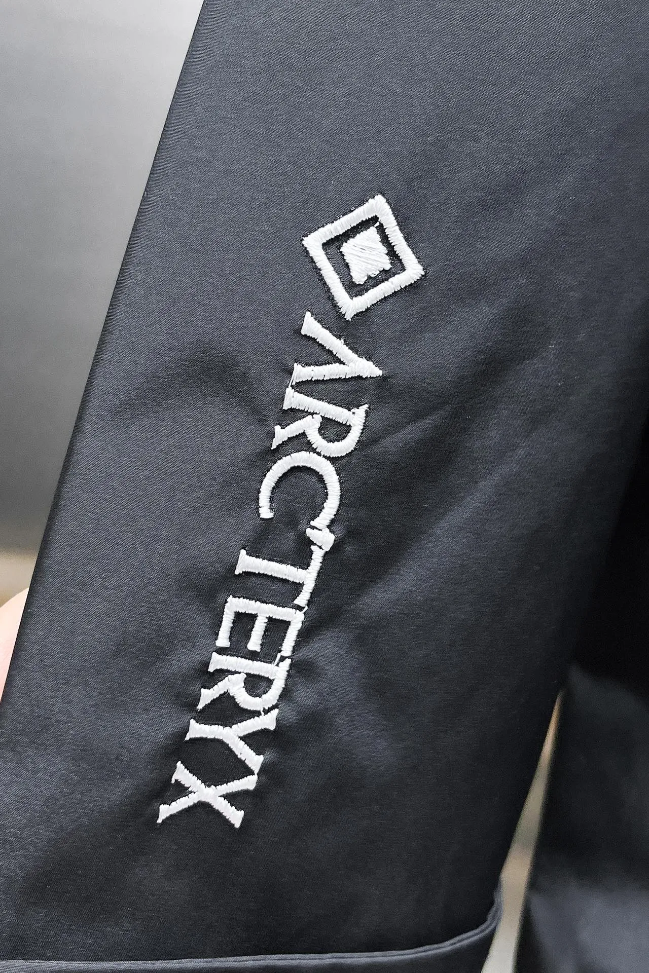 Same Style， ， 2026 New Arrival ， Original Premium Breathable ， ， ， Quality。 ， Sizes：M～3XL